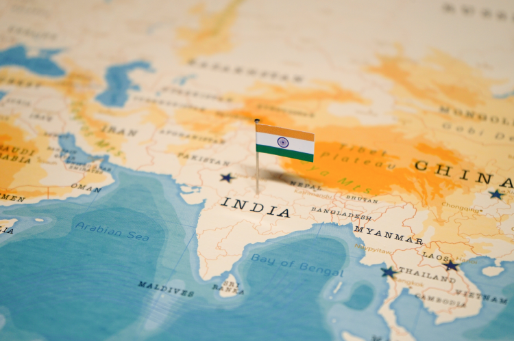 The flag of India on the map (© Shutterstock/hyotographics)