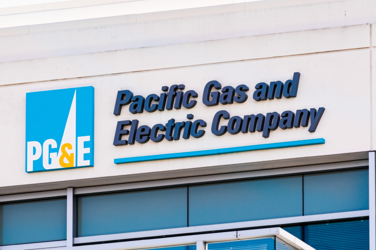 PG&E sign at their headquarters in San Francisco (© Shutterstock/Sundry Photography)