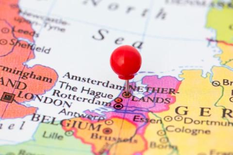 The Netherlands on the map (© Shutterstock/BIGANDT.COM) 