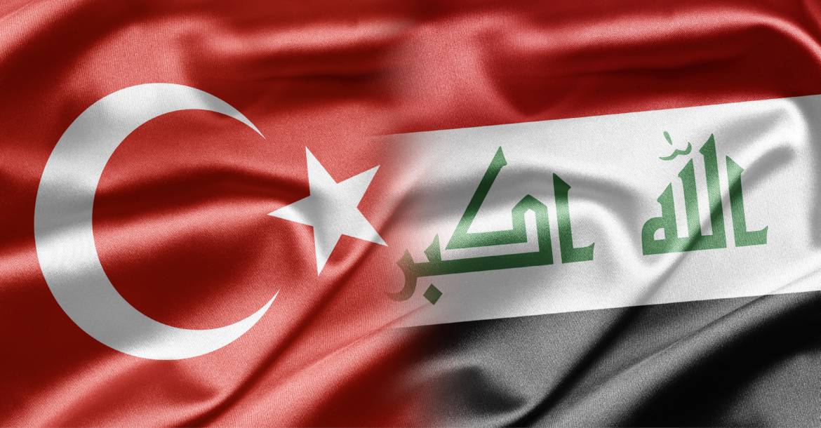 Flags of Turkey & Iraq (© Shutterstock/ruskpp) 