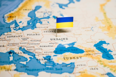 Ukraine on the map (© Shutterstock/hyotographics)